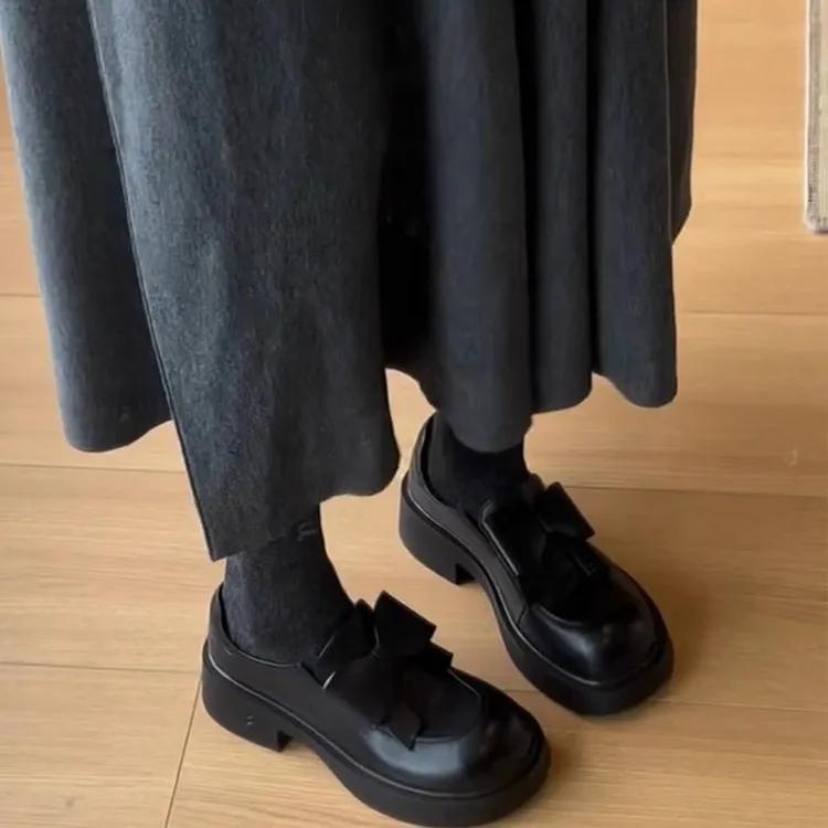 Fashion 2025 New Women's Loafers Bow Decor Round head Toe Flat Shoes for Women pu Leather Shallow Mouth Commuter Daily Casual Shoes