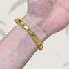 2026 Micro-inlaid 18K Gold Gypsy Cross Bracelet Light Luxury Fashion X Diamond Bracelet Hand Jewelry
