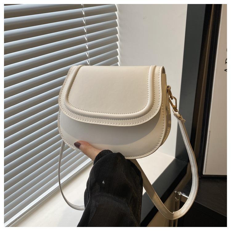 Taška Nová trendy retro sedlová taška, texturovaná messenger taška s nikaovým vzorem, jednoduchá a všestranná dámská taška přes rameno