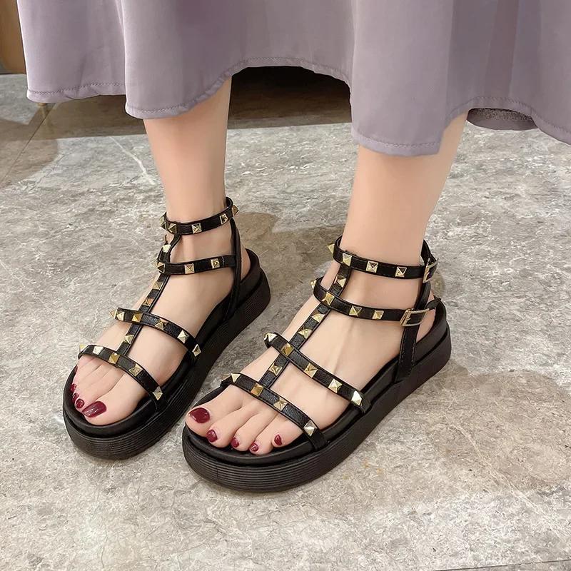 Sandals Women's New Summer Platform Roman Rivet Flat Bottom Shoes Casual Ankle Buckle Open Toe Heighten Black Sandales Zapatos