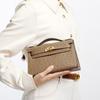 Tasche mit Straußenmuster Handtasche Schultertasche Oberste Schicht Rindsleder Modisch Vielseitig High-End-Design Nische Crossbody