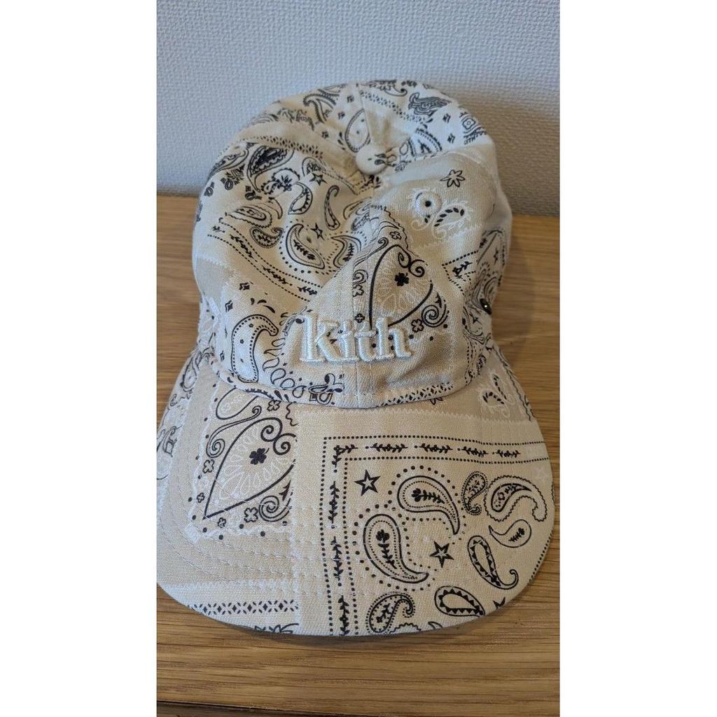 Used KITH Paisley pattern cap bandana pattern beige New Era white Kiss