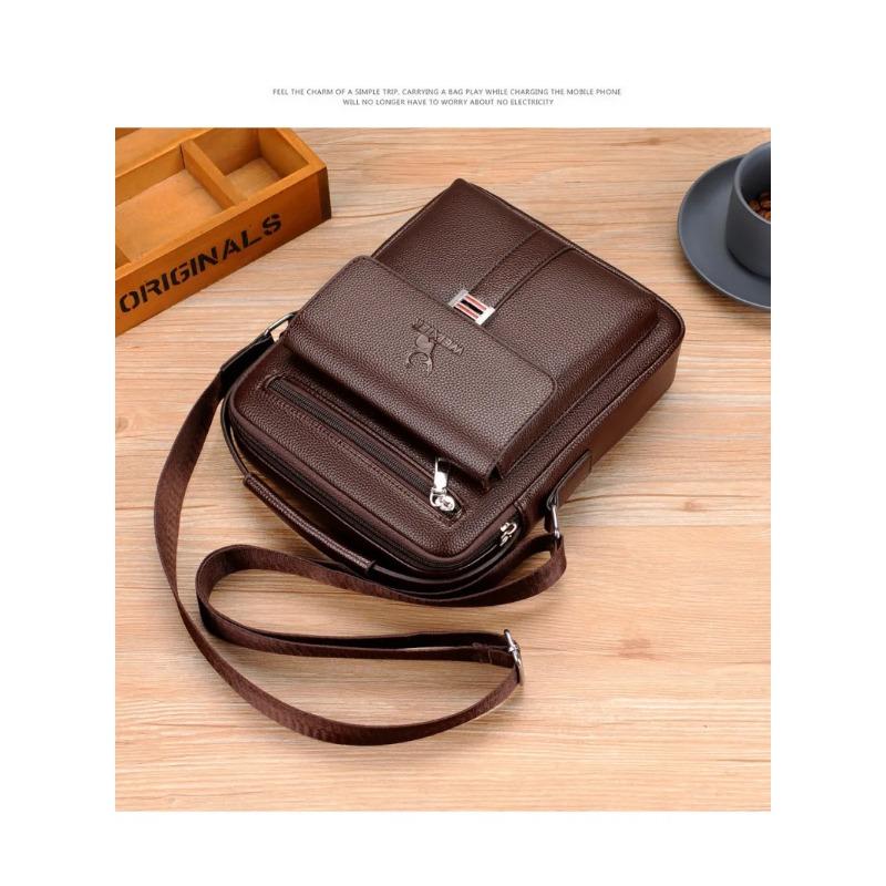 Men's Shoulder Bag with Large Capacity, Waterproof and Wear-resistant