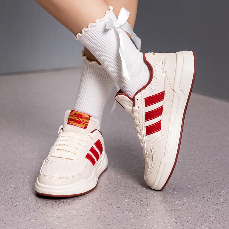 Adidas KI1502 Unisex Low-Top Basketball Sneakers