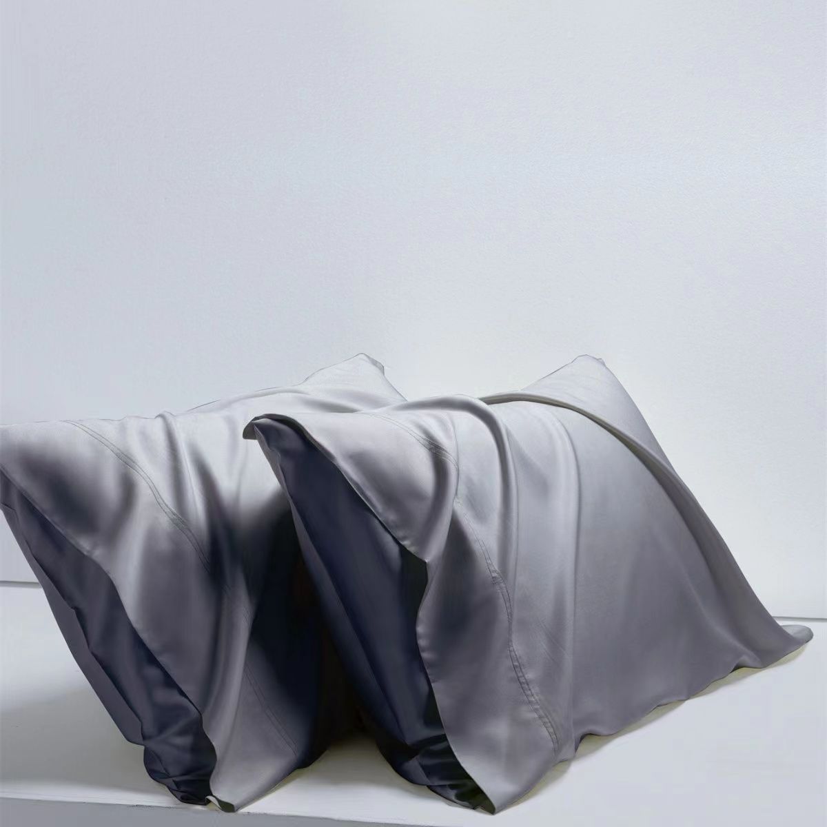 

2 шт. наволочки 100% бамбуковое волокно охлаждающие антибактериальные однотонные летние наволочки в стиле конверта для дома и отеля 50x75 см 48x74cm 2pcs серый