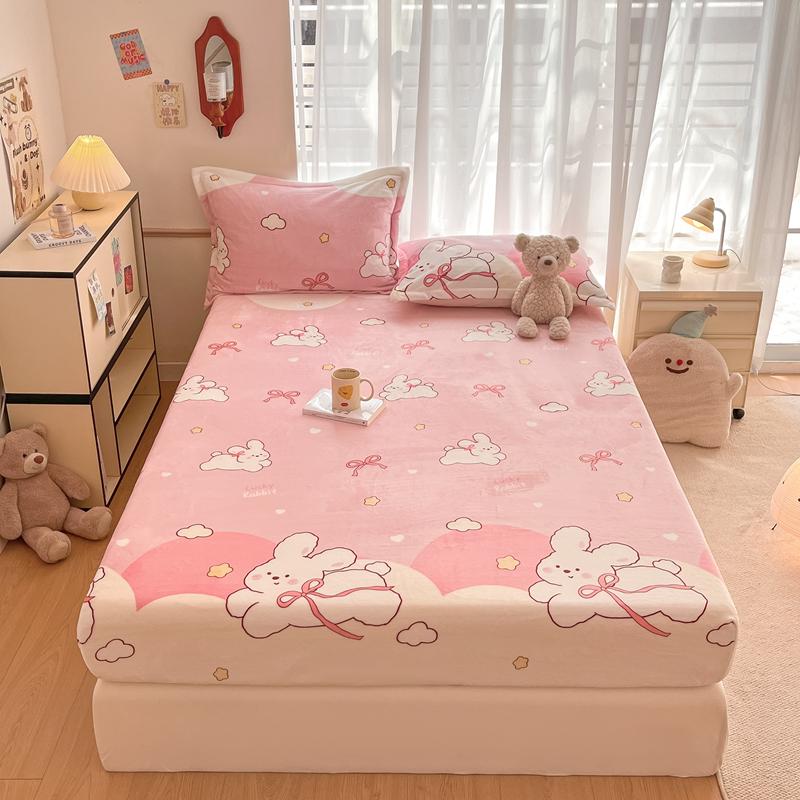 Cute Cartoon Bear Pattern Flannel Fitted Sheet Set Warm Breathable Super Soft Deep Pockets Mattress Cover for Kids Boys Girls