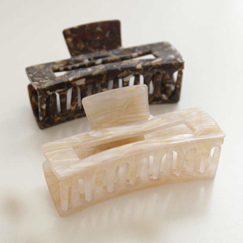 

J.Lauren French Cellulose Rectangular Hair Claw Clip H0836 brown