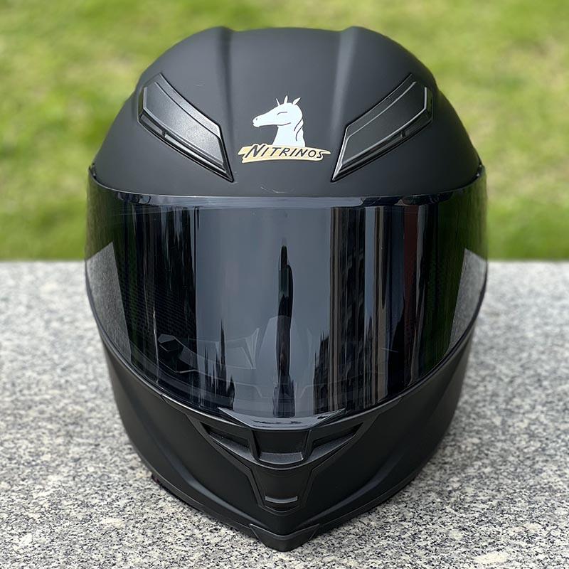 Matte Black Color Helmet Men and Women Motorcycle Helmet Casco Winter Season ECE Approved Unisex Full Face Helmet