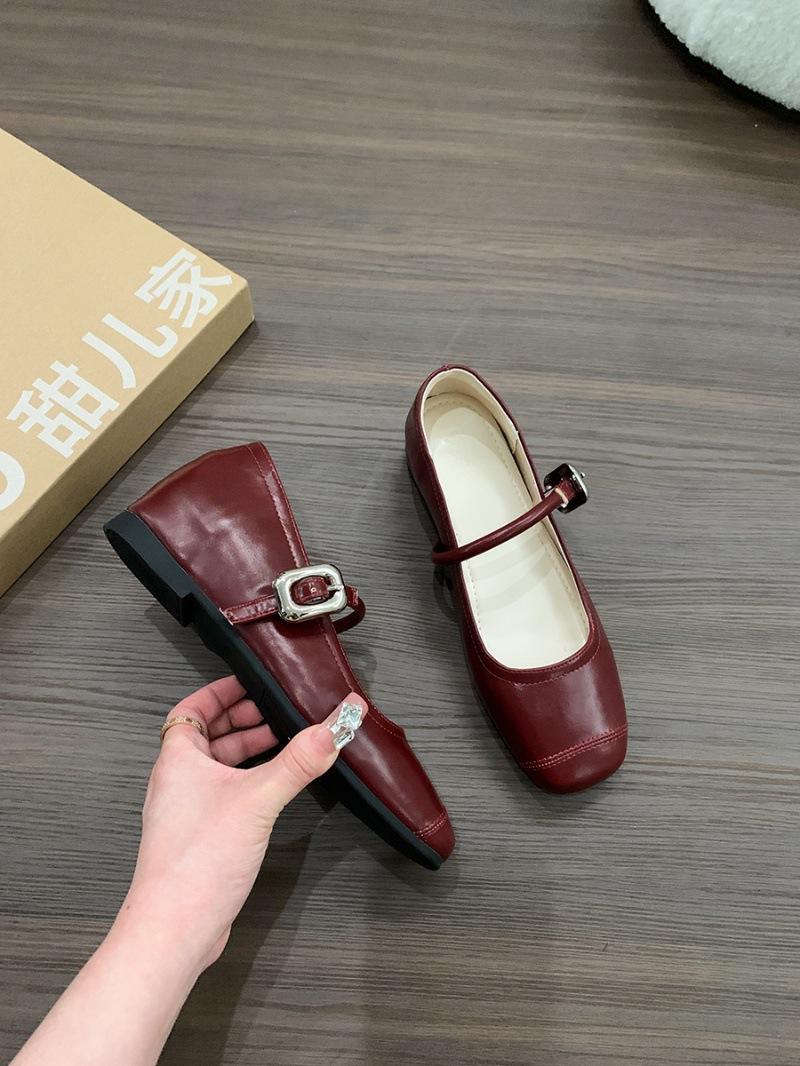 

Внутренние увеличивающие рост серебряные нишевые одинарные туфли женские летние новые корейская версия французского сказочного стиля на толстой подошве увеличивающие рост с сумкой на носке полушлепки 39 красный