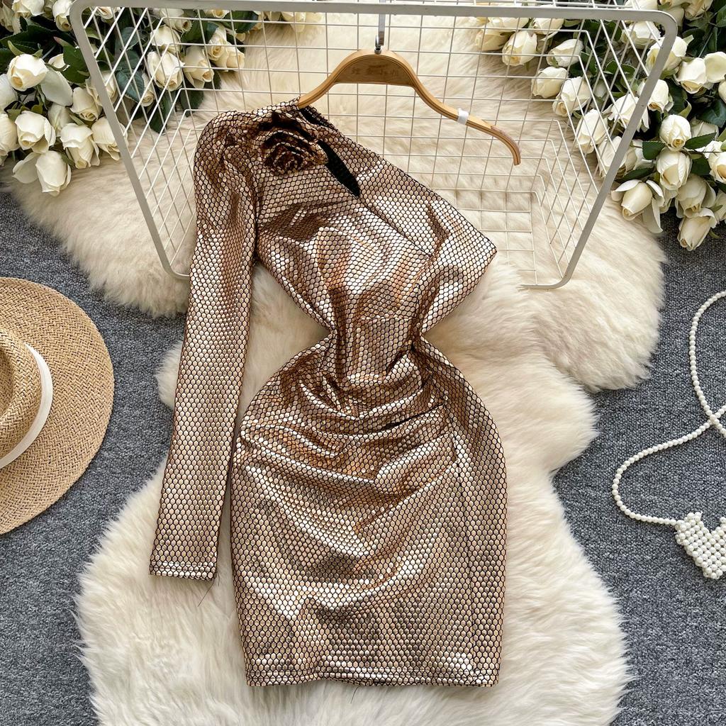 Léto Podzim Dámské Luxusní 3D Květinové Bronzové Sexy Večerní Párty Mini Krátké Pouzdrové Šaty na Jedno Rameno