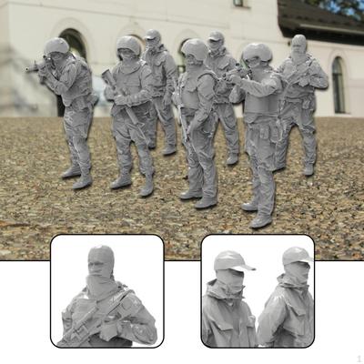 1:35 Scale Miniature Figures Diorama Unpainted Desktop Ornament People Figurines