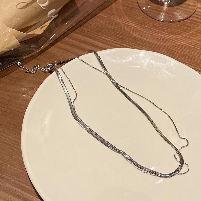 

Летнее роскошное двухслойное ожерелье из змеиной кости на ключицу - модный хип-хоп ретро-дизайн для женщин