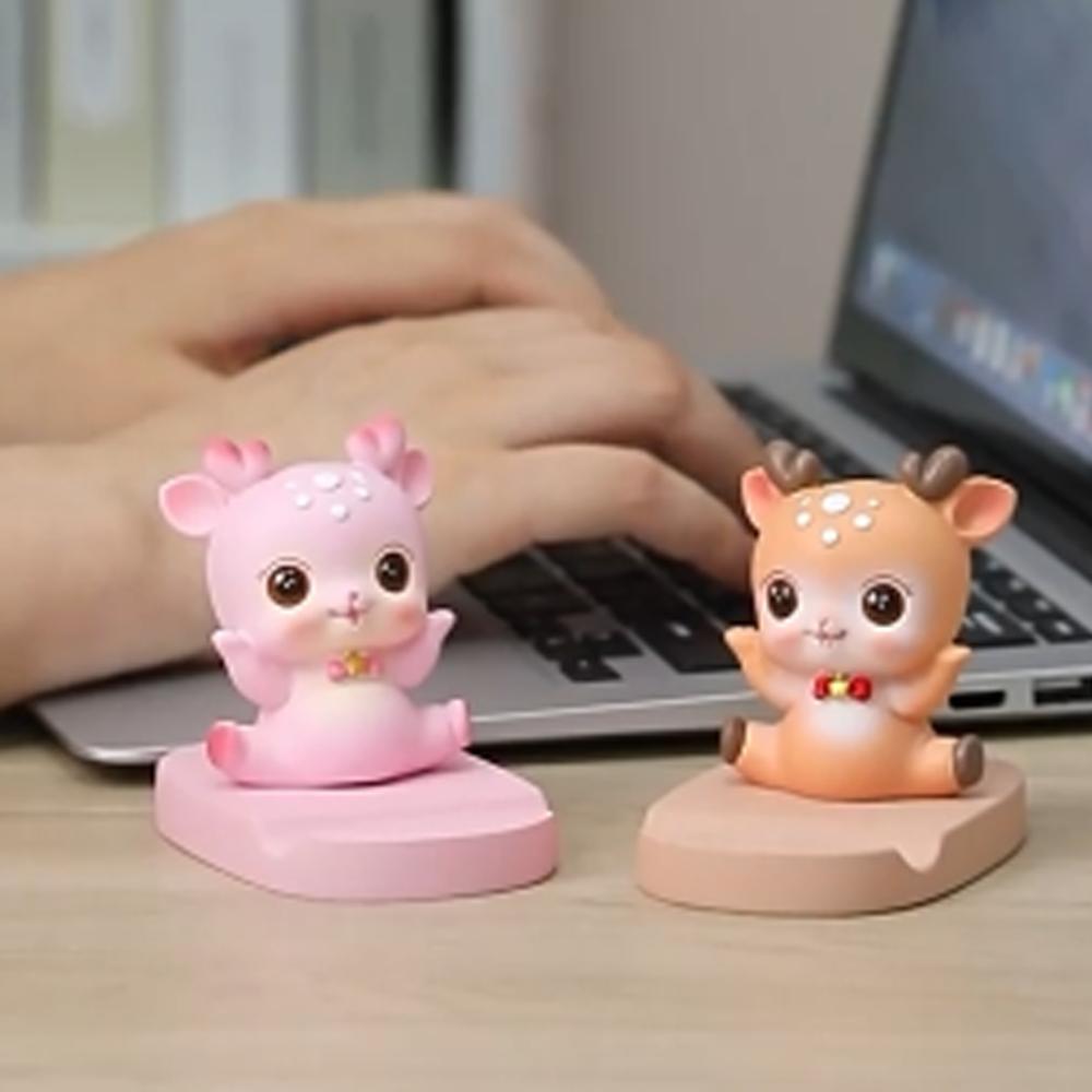 

Figure Model Mobile Phone Stand Deer Doll Cell Phone Bracket Phone Holder Desktop Ornaments style 4