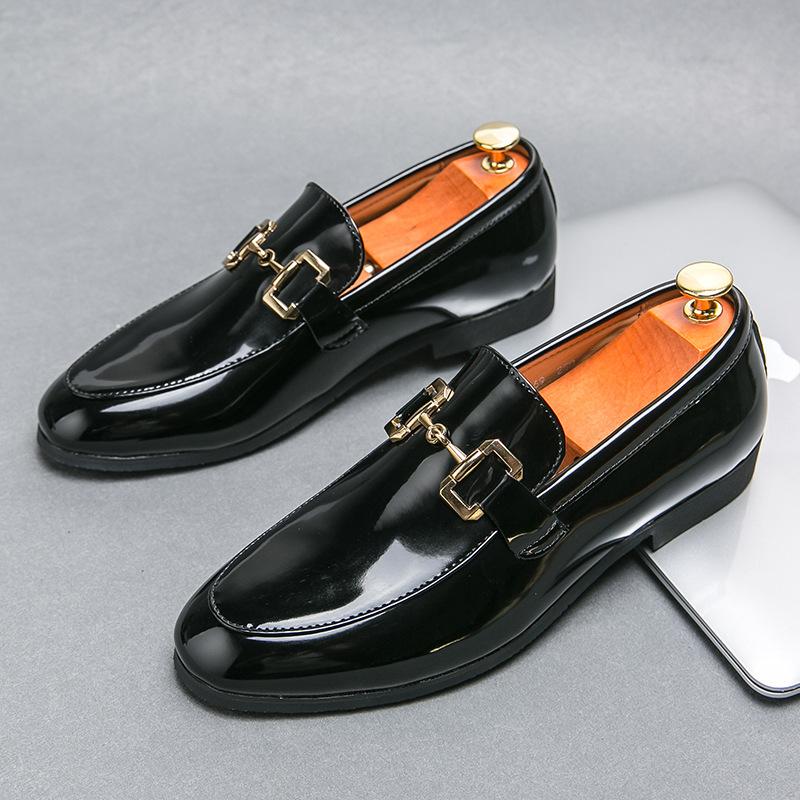 New for Men Patent Leather Dress Shoes British Style Pointed Toe Business Casual Shoes Slip-on Loafers
