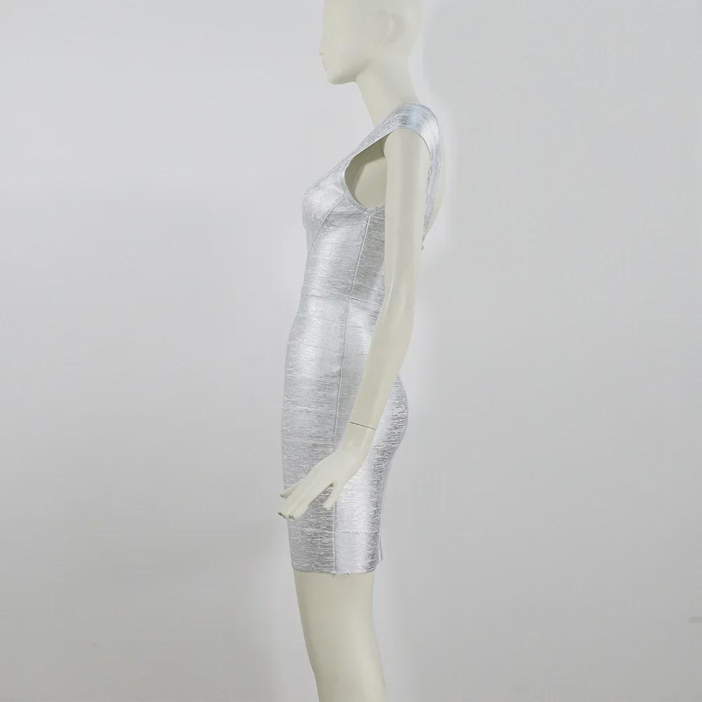 Gold-Stamped Silver Oblique Shoulder Bandage Evening Dress