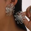 Retro Exaggeration Hollow Large Flower Earrings for Women Ladies Bohemian Personality Stud Earrings Jewelry Vacation Accessories