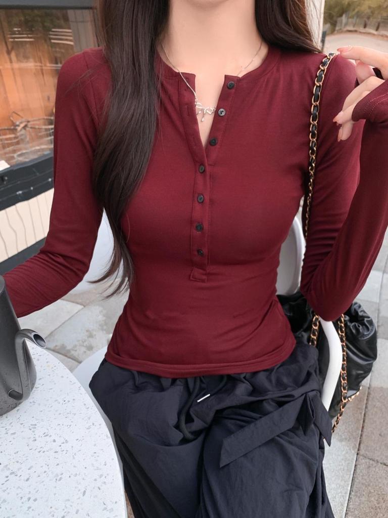 Best-Selling American Retro Black V-Neck Long-Sleeve Slim Fit Shirt