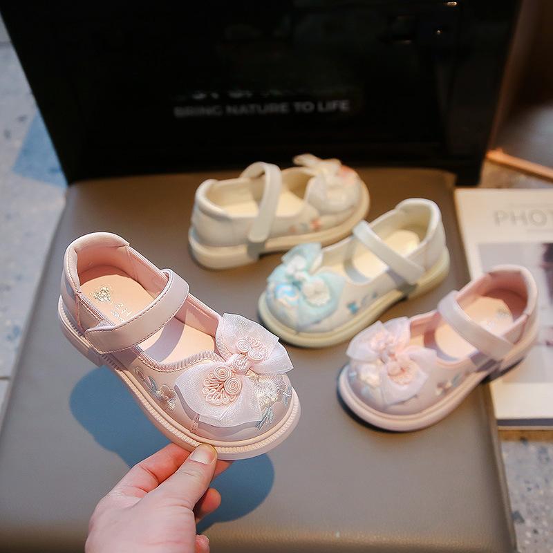 Spring and Autumn New Ancient Style Embroidered Shoes Children's Leather Shoes National Style Shoes New Chinese Style Princess Single-Layer Shoes