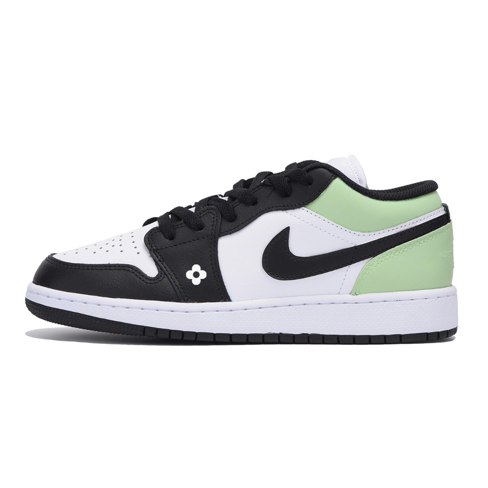 

Jordan Air Jordan 1 Urban Chic Style Vintage Low top Vintage Basketball Shoes Men s White Green 553558-131(Team85-) 44