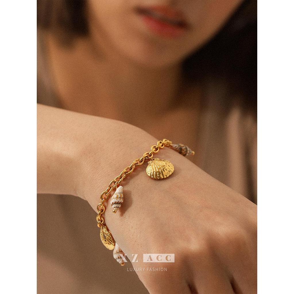 18k Gold Seashell Conch Pendant Bracelet: Ocean-Inspired Non-Fading Stainless Steel Jewelry for Women