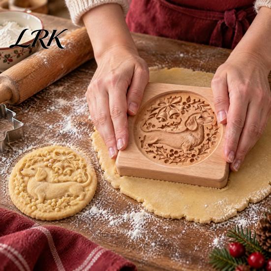 Three Dimensional Relief Mold Woodland Animal Cookie Mold, Wooden Biscuit Stamps, Scene 3D Red Pancake Texture Tool Bird Elk Dachshund Cutter