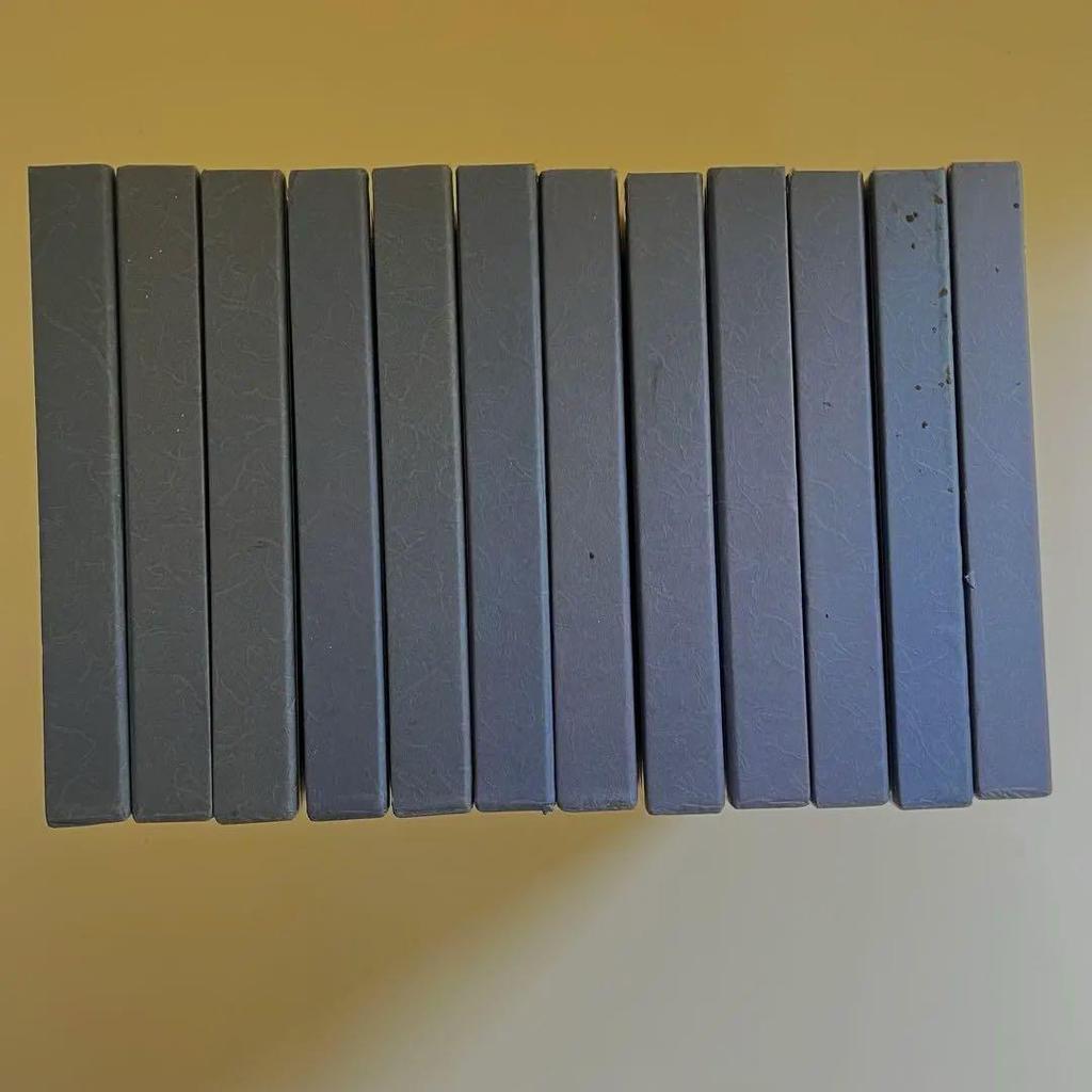 [USED] Complete Collection of Modern Japanese Beauty Paintings, Treasured Popular Edition, 12 Volume Set