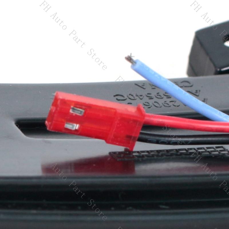 1Pair For Mercedes-Benz A B C E S CLS CLA GLA GLK Class W221 W212 W204 W176 W246 X156 Dynamic Side Mirror Indicator Light Lamp