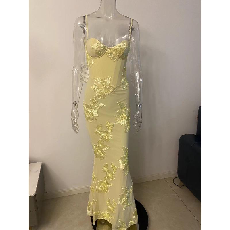 

Ou Demi s First-hand Casual and Fashionable Three-dimensional Embroidered Flower Tube Top Dress Holiday Gift XS лимонно-желтый