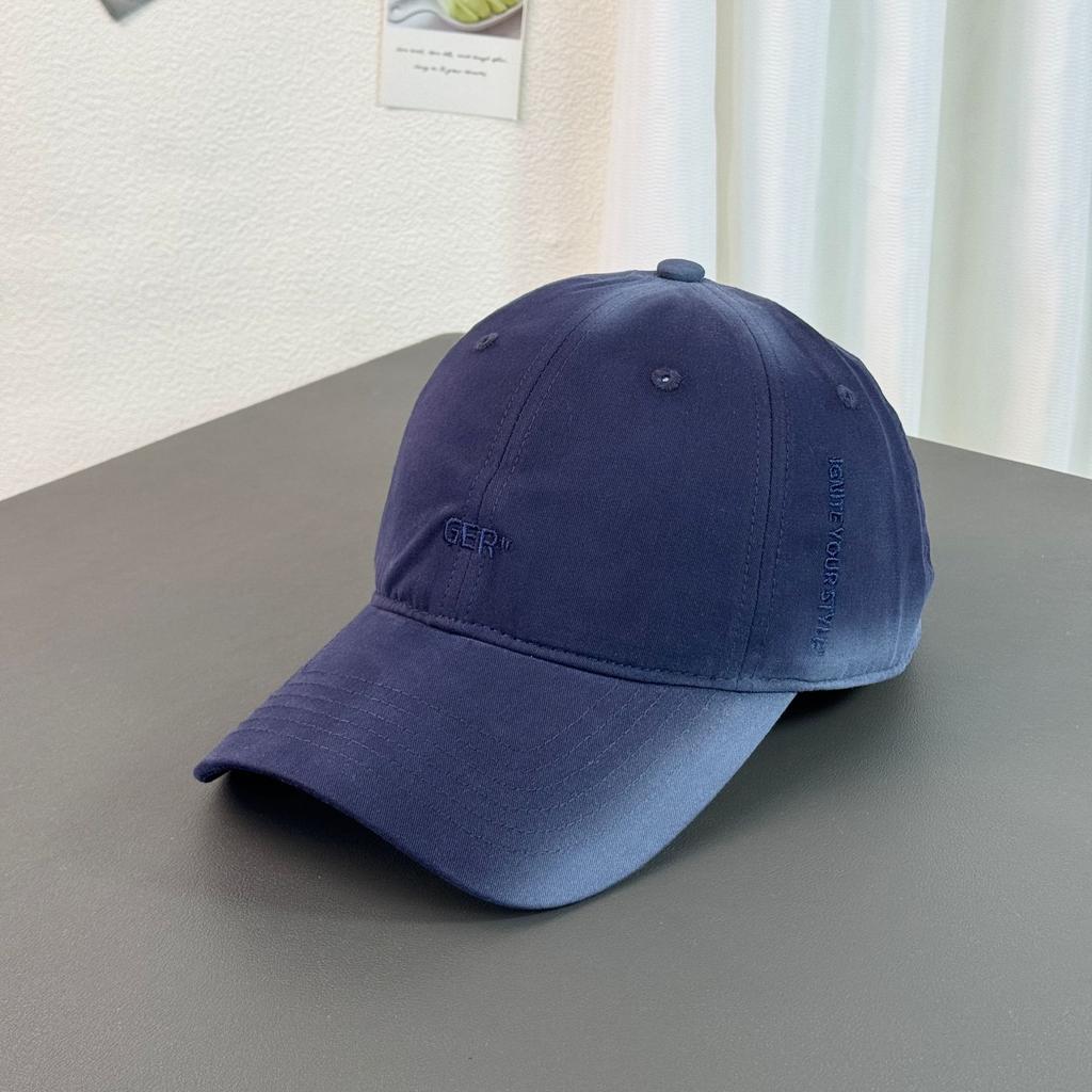Fashion Hat gradual change men's and women's new baseball caps sunscreen sunshade pure cotton soft top cap Korean version of the trend street dance