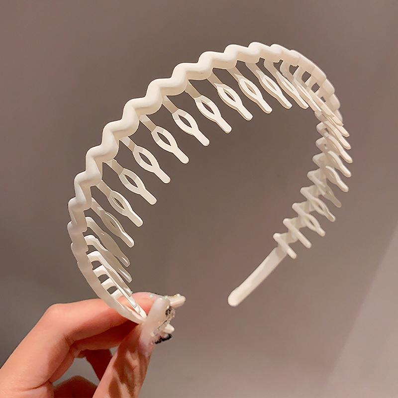 

2023 Женский головной убор для непослушных волос Карточный ободок с зубцами Матовый плетеный ободок Нескользящая повязка на голову Повседневный головной убор белый