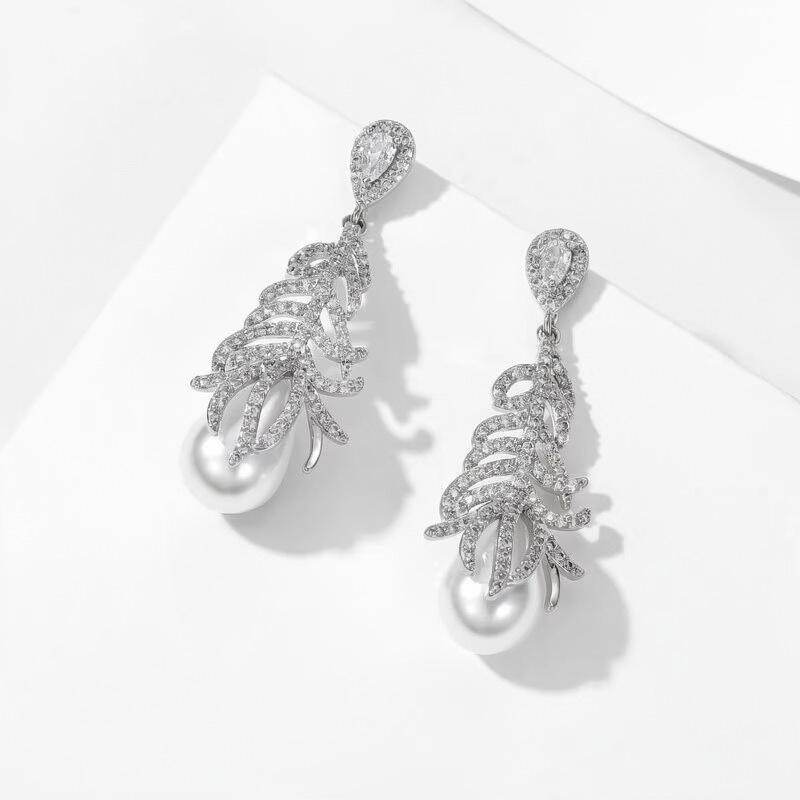 

Silver Needle Zircon Pearl Leaf Pendant Earrings Personalized Design Sense Fashion Exquisite Earrings Light Luxury Premium Earrings