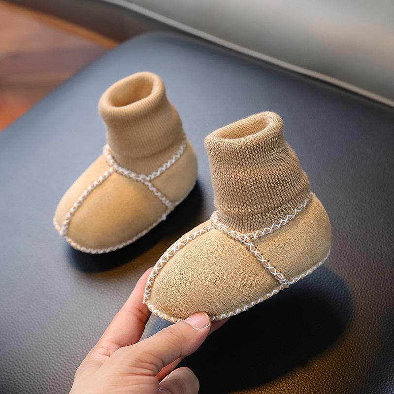 Infant Faux Leather and Fur Baby Socks: Soft Sole Suede Velvet Shoes for 0-12 Months, Perfect for Autumn and Winter
