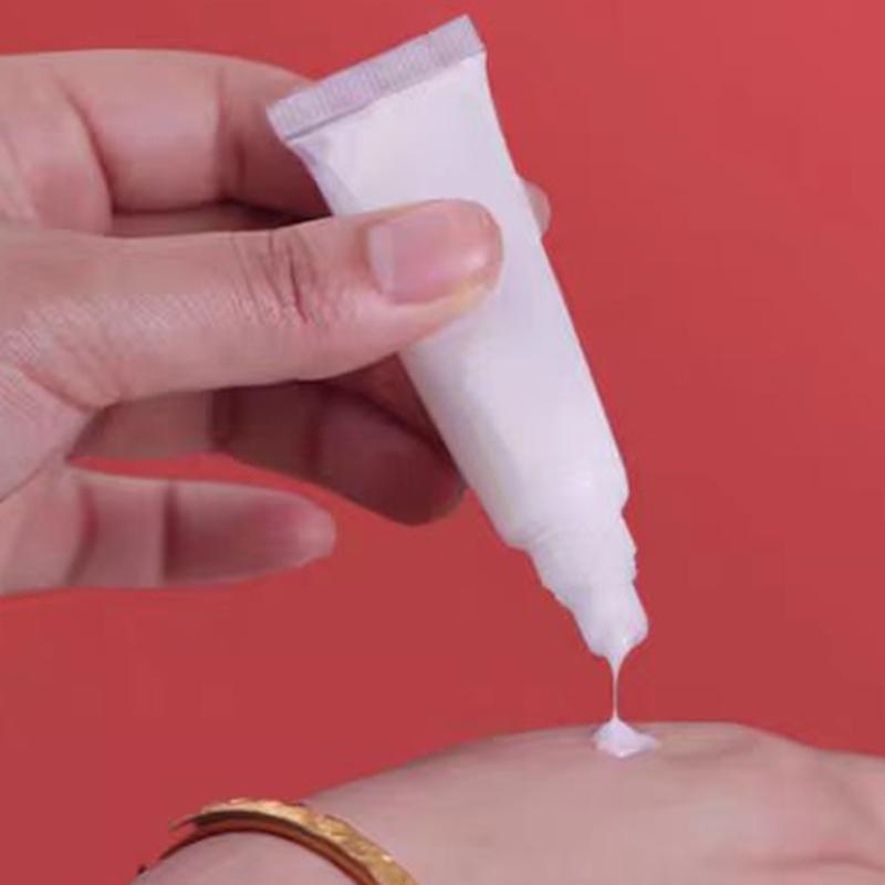 Clear Plastic Refillable Lip Balm Tubes Angled Nozzle for Precise Application Small Cosmetic Containers Empty Bottle