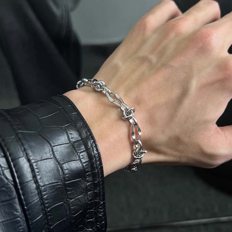 

Stainless Steel Metal Geometric Necklace For Man Woman Punk Hip Hop Copper Color Irregular Sweater Chain Choke Zircon Wholesale