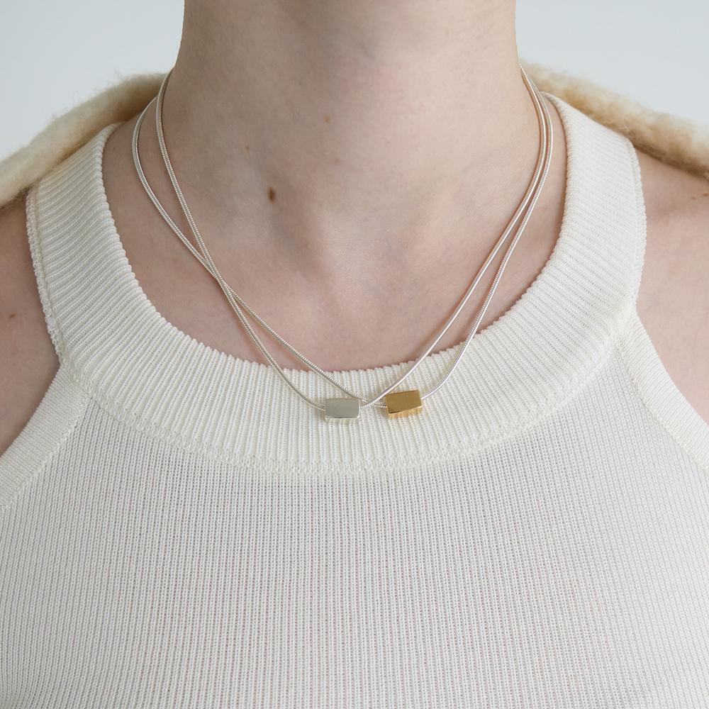 Still Instant Round Hole & Forms - Necklace 08 (2Colors)