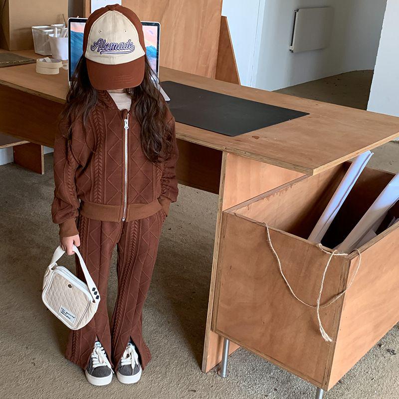 Korean Autumn Outfit Set: Girls' 2025 Hooded Jacket & Flare Pants – Trendy Two-Piece for Medium To Older Children.