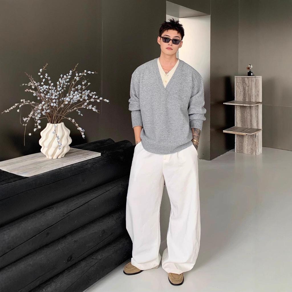 Men's Dark Grey V-Neck Faux Two-Piece Woolen Sweater, Winter Fashion, Trendy Old Money Style.