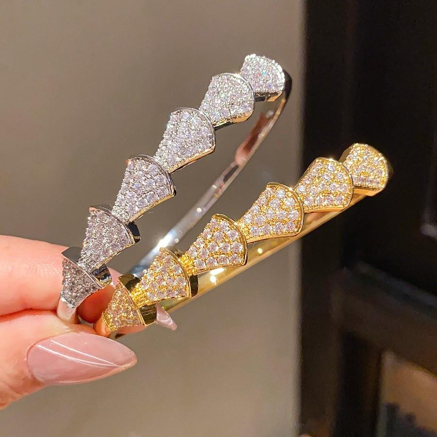 Geometric Cuff Bracelet With Cubic Zirconia For Fashion Casuals