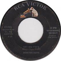 

7inch Record SKEETER DAVIS Set Him Free The Devils Doll 477471 RCA Victor 1959 UK CountryFolk Used