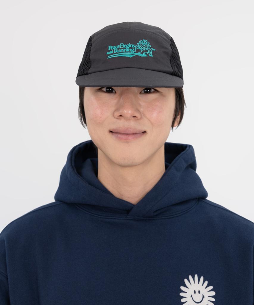 BIGWAVE COLLECTIVE Peace Runner'S Cap (Black)