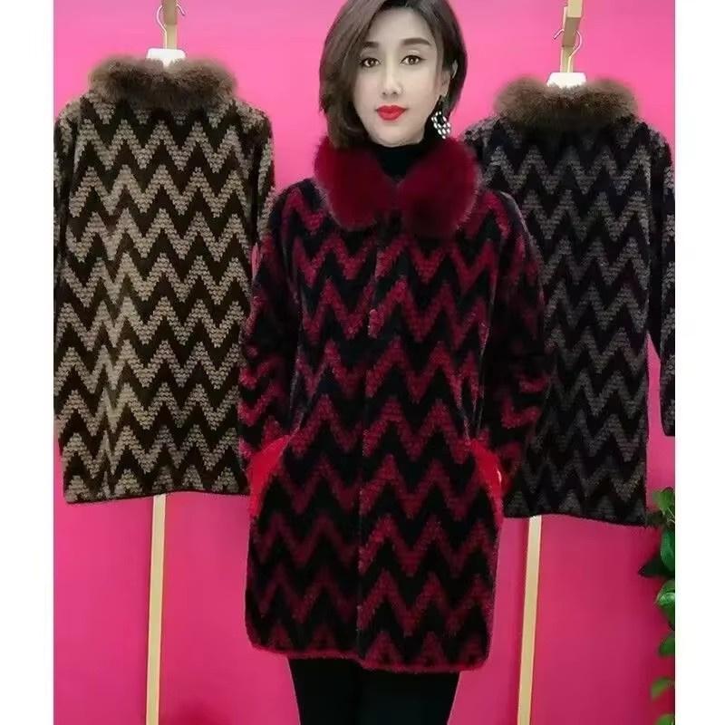 Winter High End Imitation Mink Fleece Warm Wool Coat Middle Aged Elderly Mother Jacket Thicken Knitted Cardigan Woolen Outwear