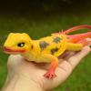Lizard Model Toy Built-in Whistle Simulated Animal Tricky Vent Toy Solid Model Ornament PVC Reptile Figurine Lizard Squeeze Toy Party Favors
