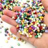 Akrylové mozaikové korálky 4x4 mm - Malé čtvercové, bez dírky, Materiály pro DIY