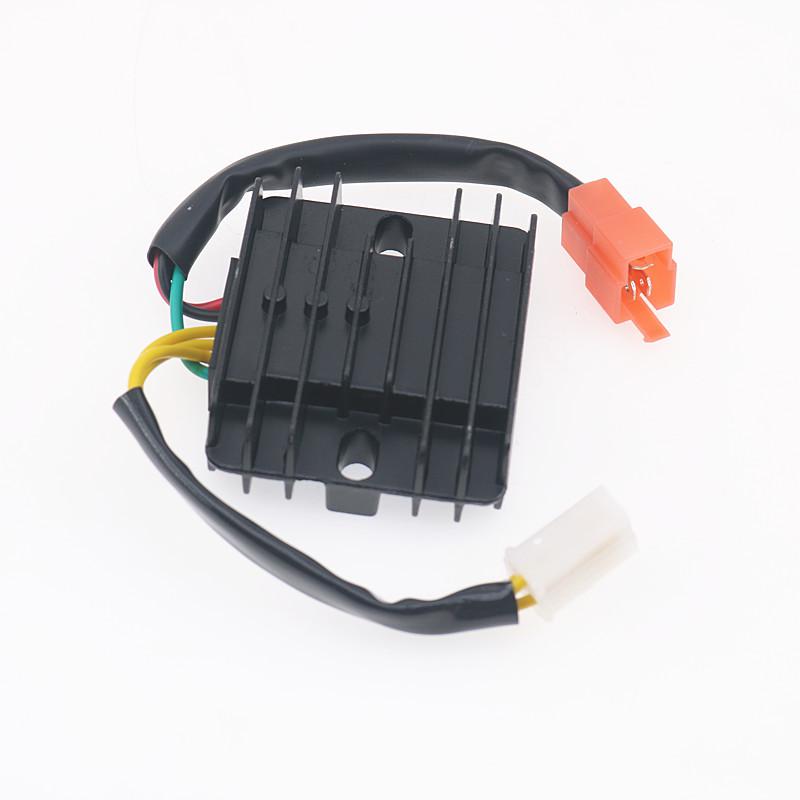 Motorcycle Voltage Regulator Rectifier for CBT125 Chunlan, Leopard 125, Jialing, and Honda CM125