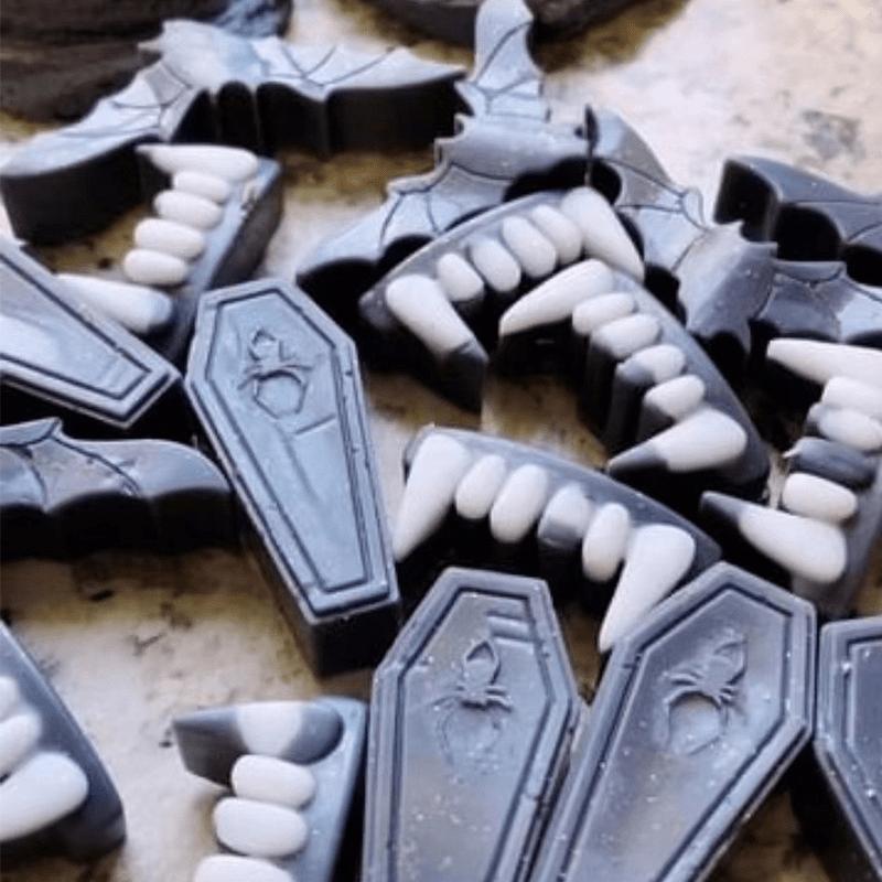 Halloween Pumpkin Wine Bottle Wine Core Chocolate Mold Fruit Candy Dessert Mold Vampire Teeth Silicone Mold