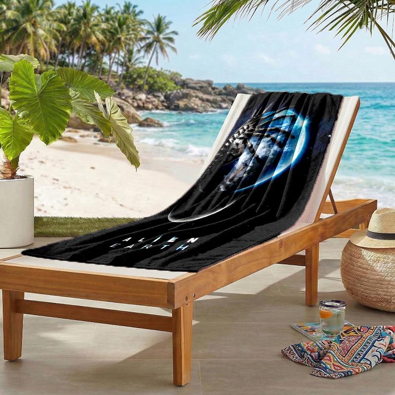Alien Fashion Beach Towel: Ideal for Summer Adventures Soft, absorbent and quick drying suitable for swimming and bathing