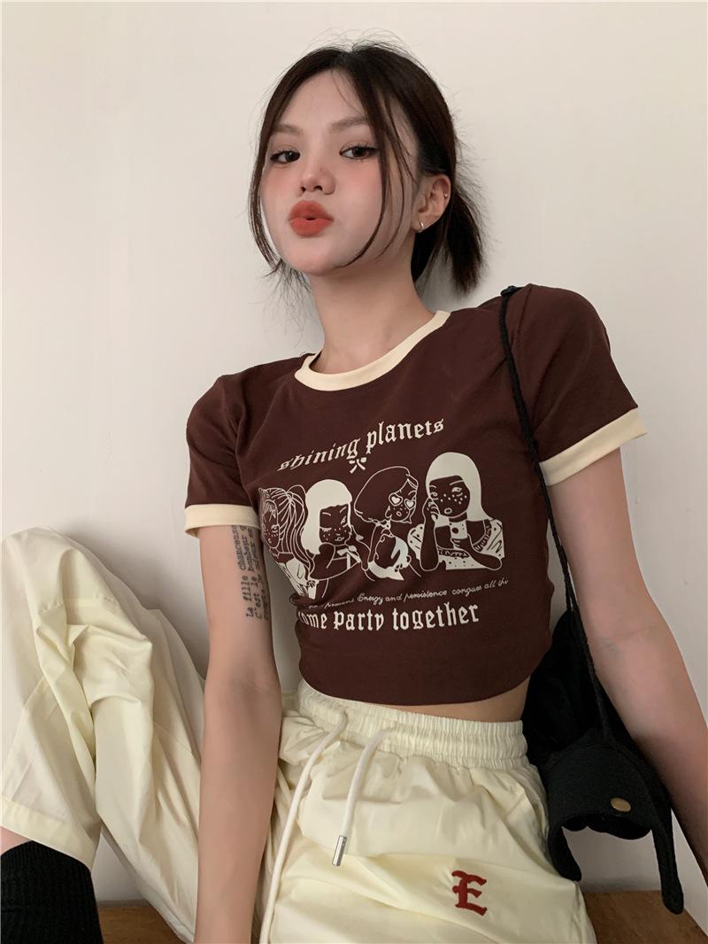 

Summer American retro printed t-shirt women s contrasting color round neck exposed navel Spice Girl slim short short sleeve top women M темно-коричневого
