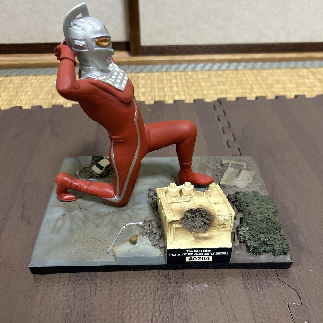 

[USED] Ultra Seven ART OF WAR Figure