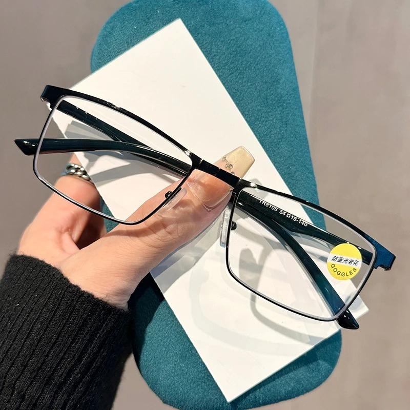 Metal Square Anti-blue Light Presbyopia Glasses Business Models TR90 Material Men Women Classic Fashion Reading Glasses +3.5+4.0