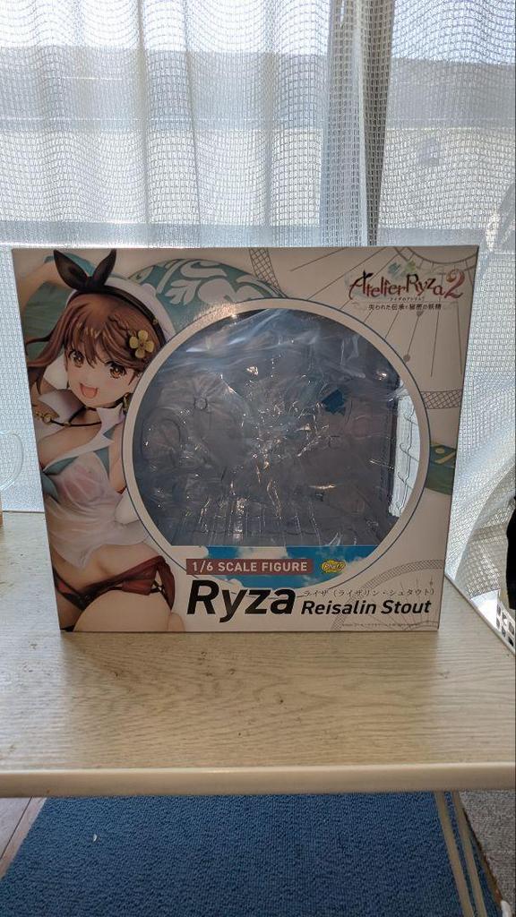 [USED] Phat Company Liza 2 Figure